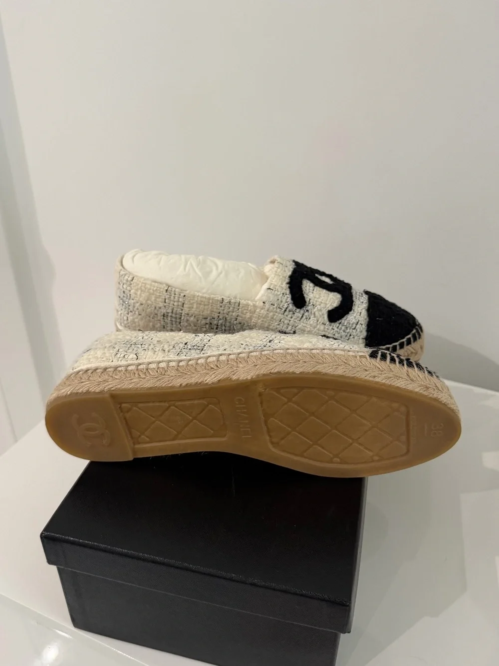 Brand New Chanel Cream Tweed Espadrilles with Black Cap-Toe and CC
